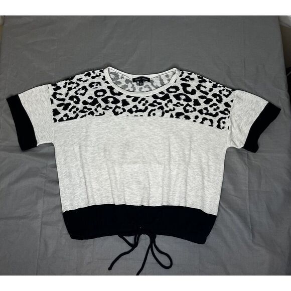 Moa Moa Women's Size Large Heather‎ Gray/Black Animal Print Cropped Top/Blouse - Picture 3 of 12